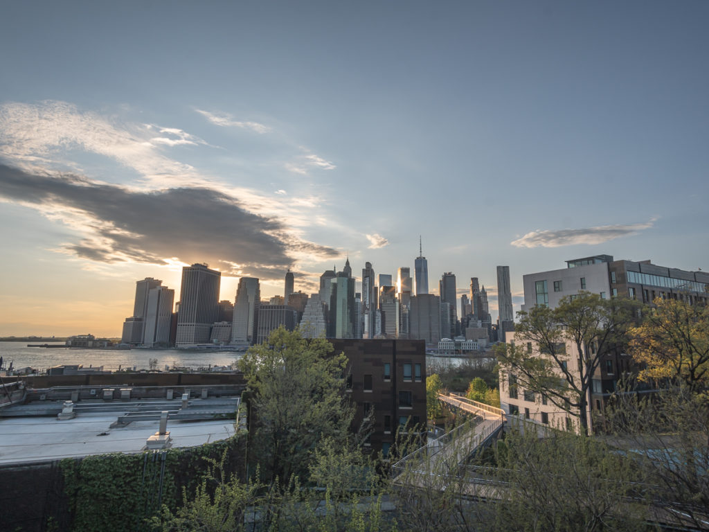 The Brooklyn Heights Promenade is one of the best Brooklyn photography spots.