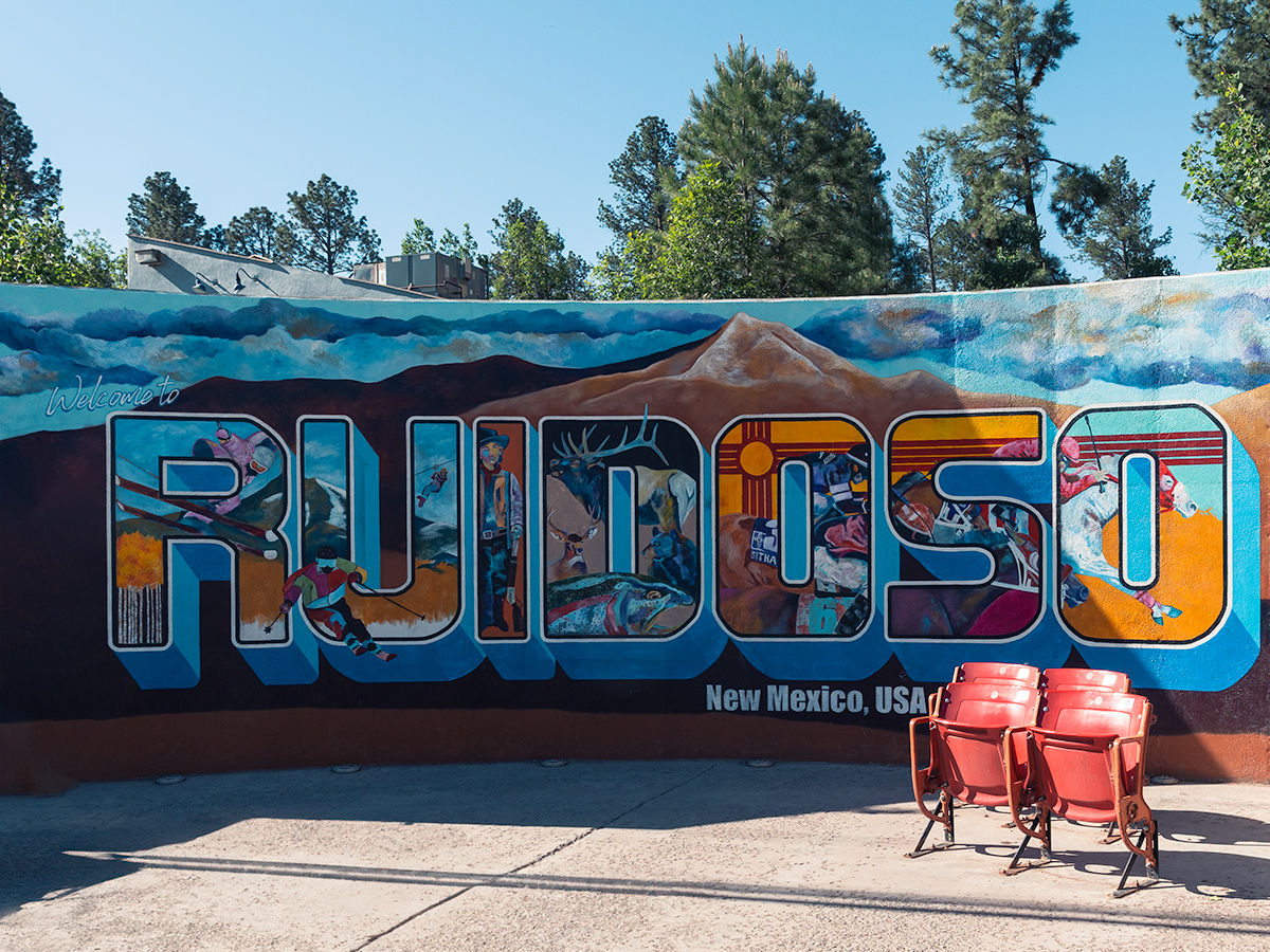 Hidden gem destination Ruidoso mural.