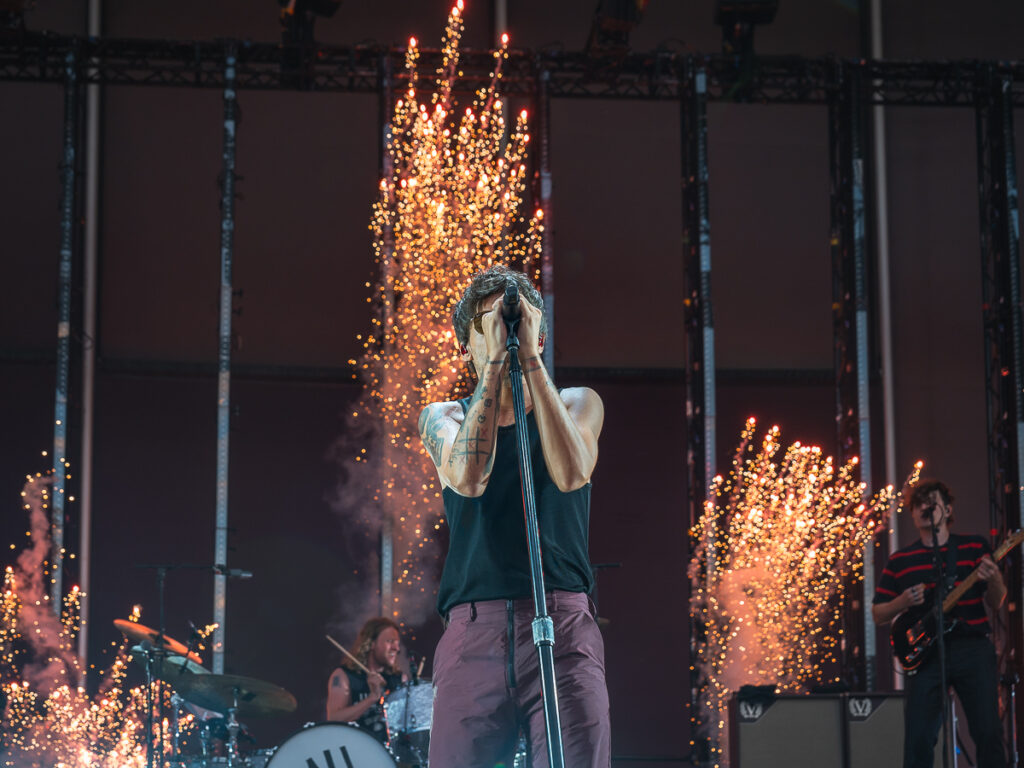 Louis Tomlinson concert photography at Forest Hills Stadium in Queens, NY.