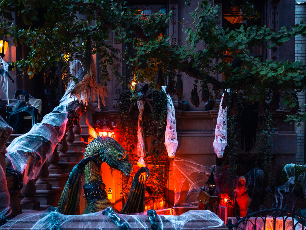 The Upper East Side has some of the best Halloween Decorations in NYC.