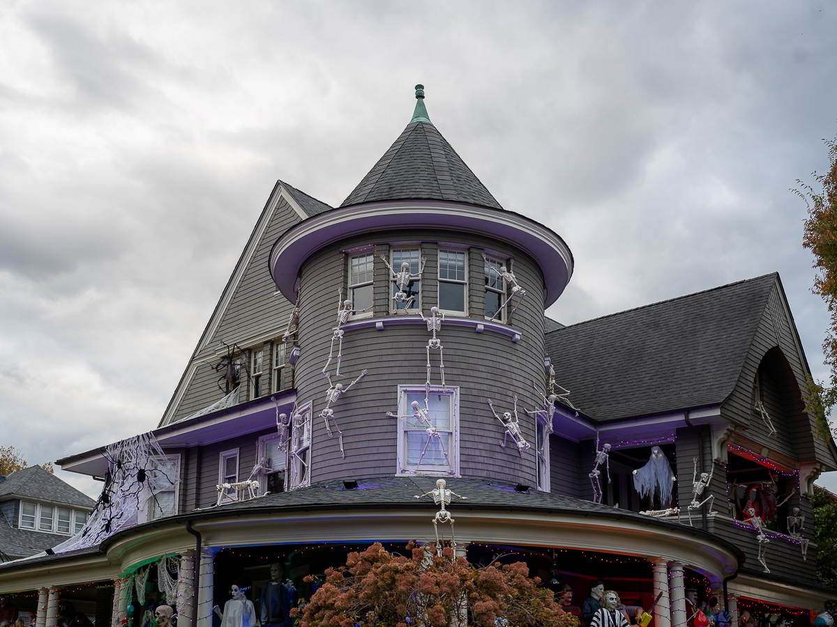 1306 Albemarle Rd. has become a popular Halloween decorated house in Brooklyn.