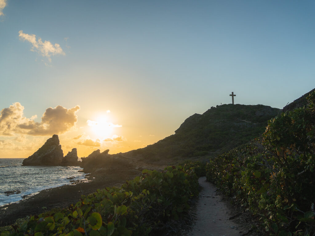 Sunrise at Visit Pointe des Châteaux is a must do weekend trip from Guadeloupe to NYC.