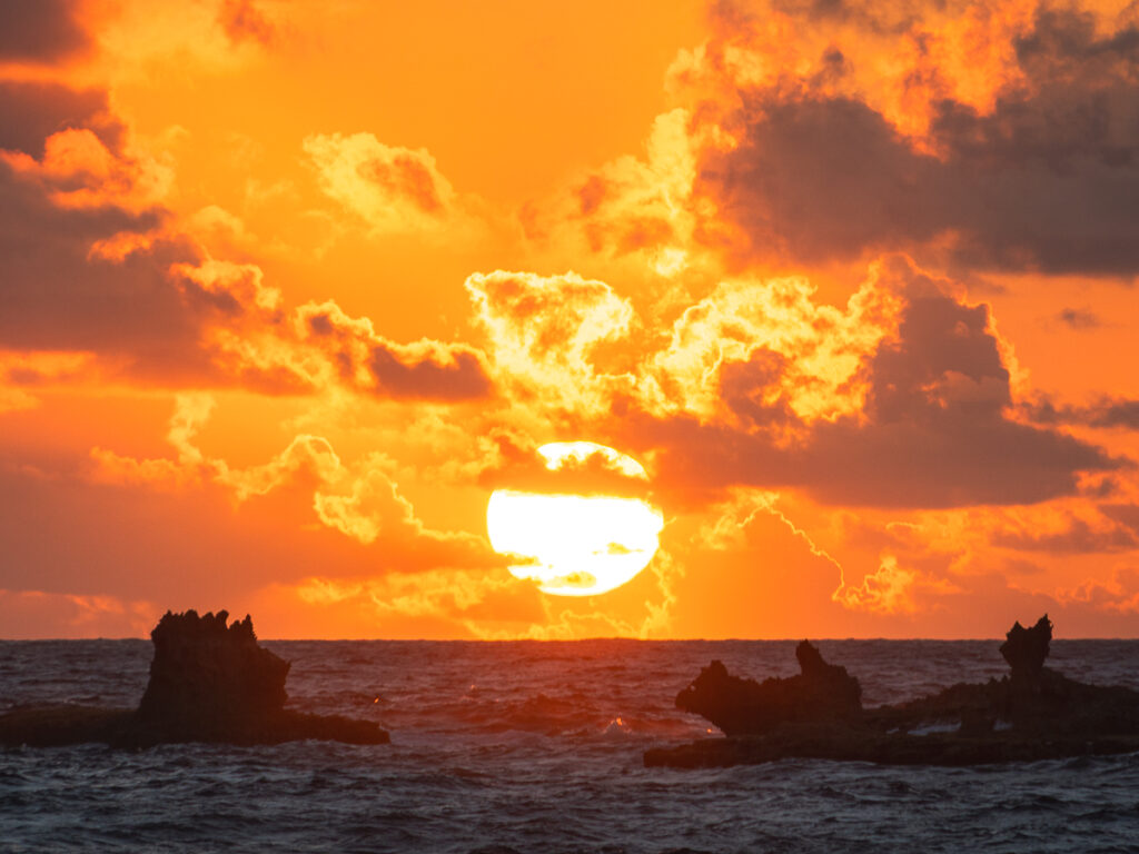 Sunrise at Visit Pointe des Châteaux is a must do weekend trip from Guadeloupe to NYC.